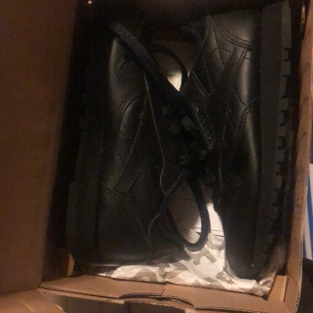Black leather Reebok classic boys or girls